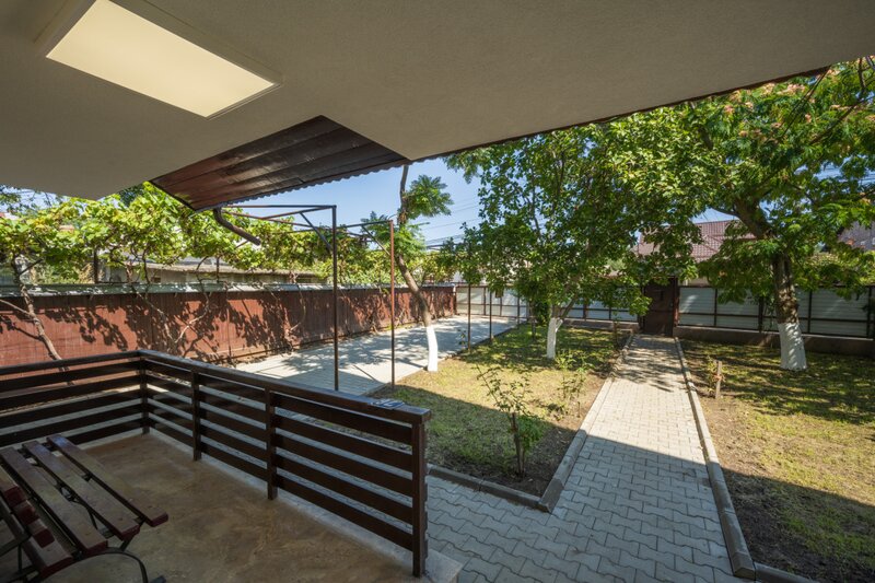 Pucioasa, Dambovita	 Casa de vacanta cu teren 5394 mp,